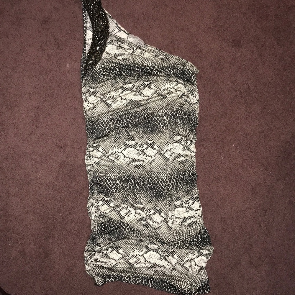 One shoulder dress